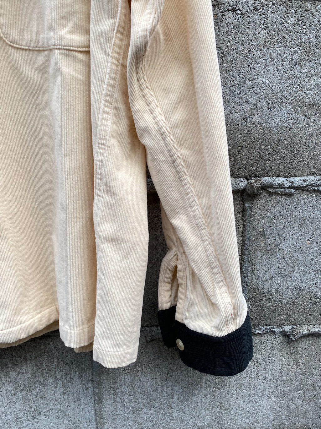 "Two-Tone" CORDUROY SPORT SHIRT