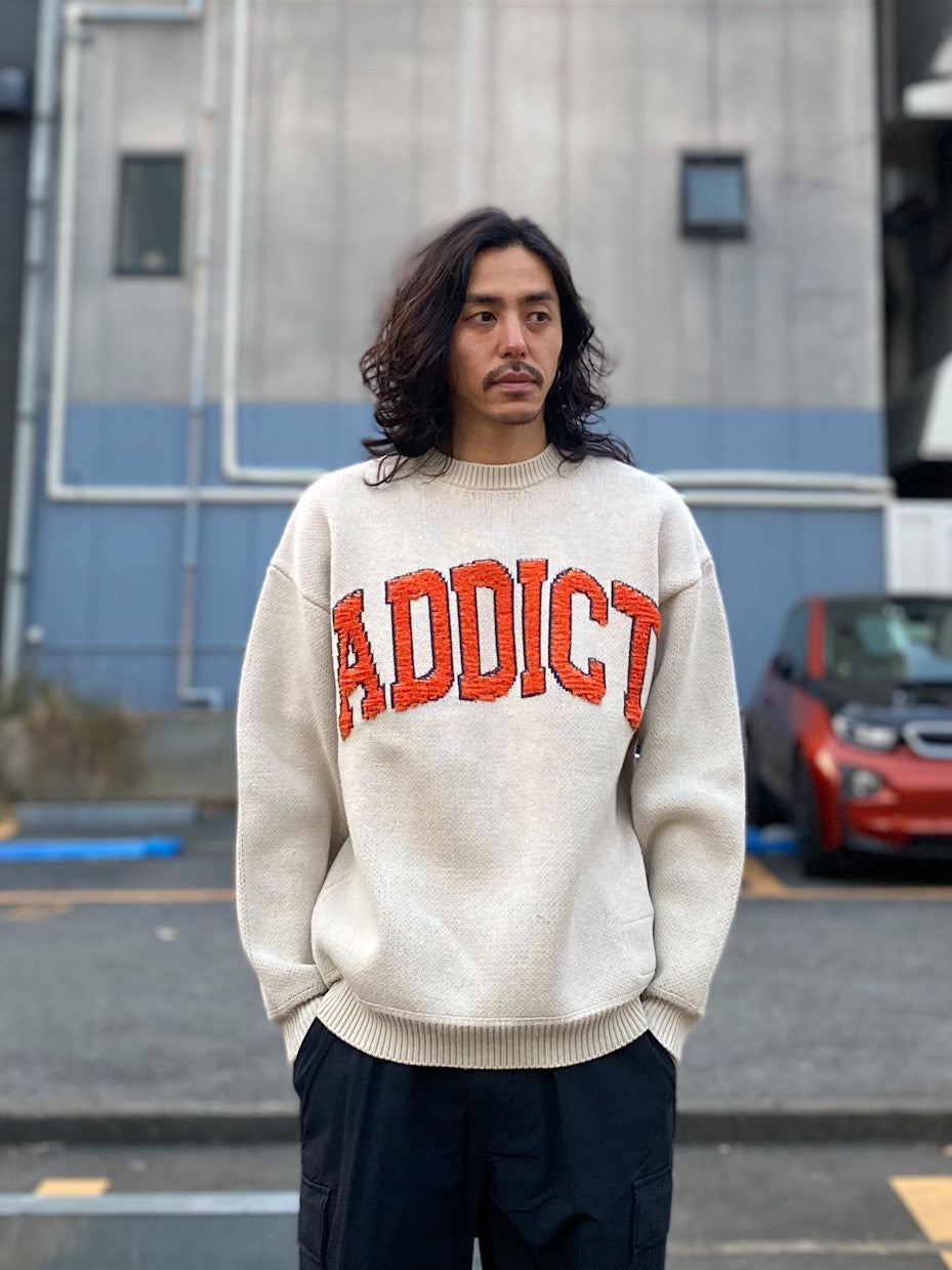 college logo looose crewneck knit