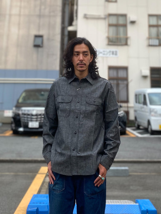 BLACK CHAMBRAY WORK SHIRT