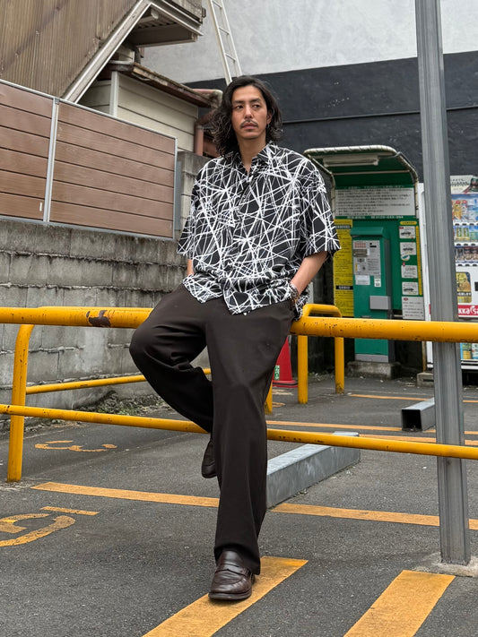 「丹後」レーヨンライク ピーチファイユ ネオンパターン レギュラーカラー ハーフスリーブシャツ