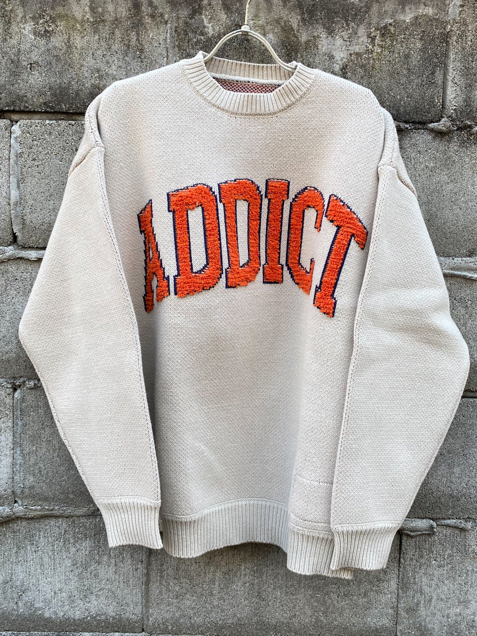 college logo looose crewneck knit