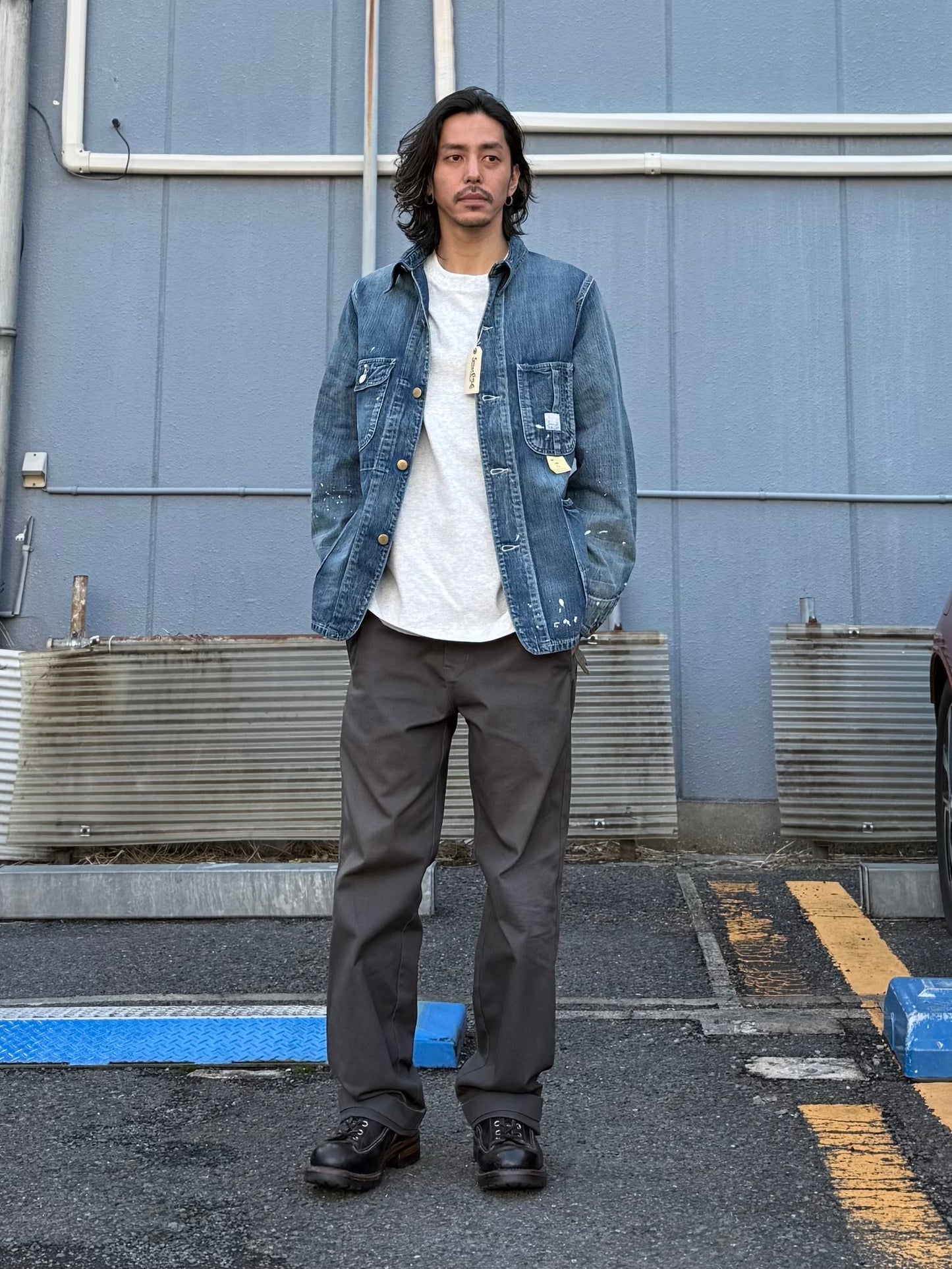 11oz. BLUE DENIM WORK COAT AGED MODEL