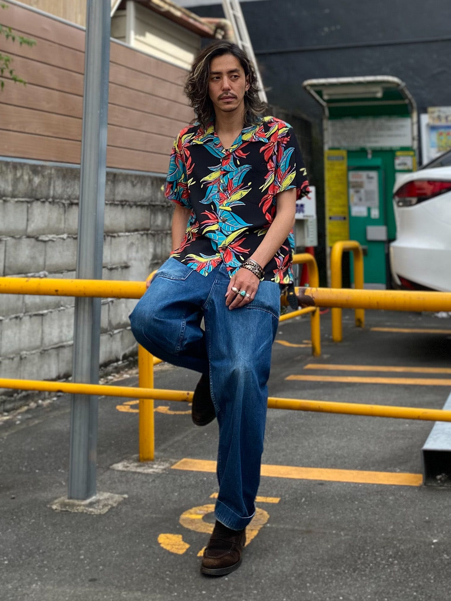 RAYON HAWAIIAN SHIRT
"BIRD OF PARADISE"