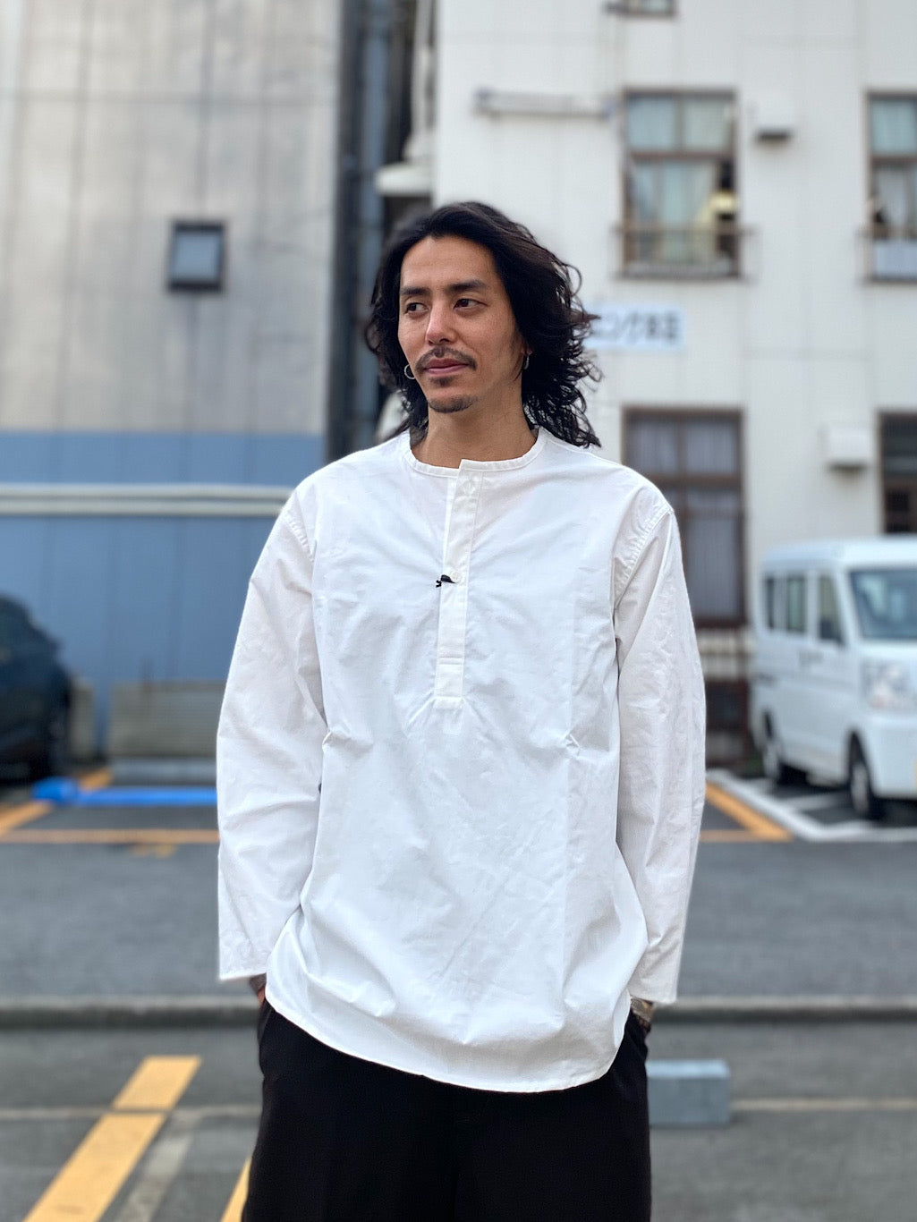 コットンツイルダンプ エアタンブラー クルーネック スリーピングシャツ