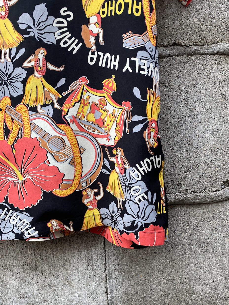 RAYON HAWAIIAN SHIRT "LOVELY HULA HANDS"