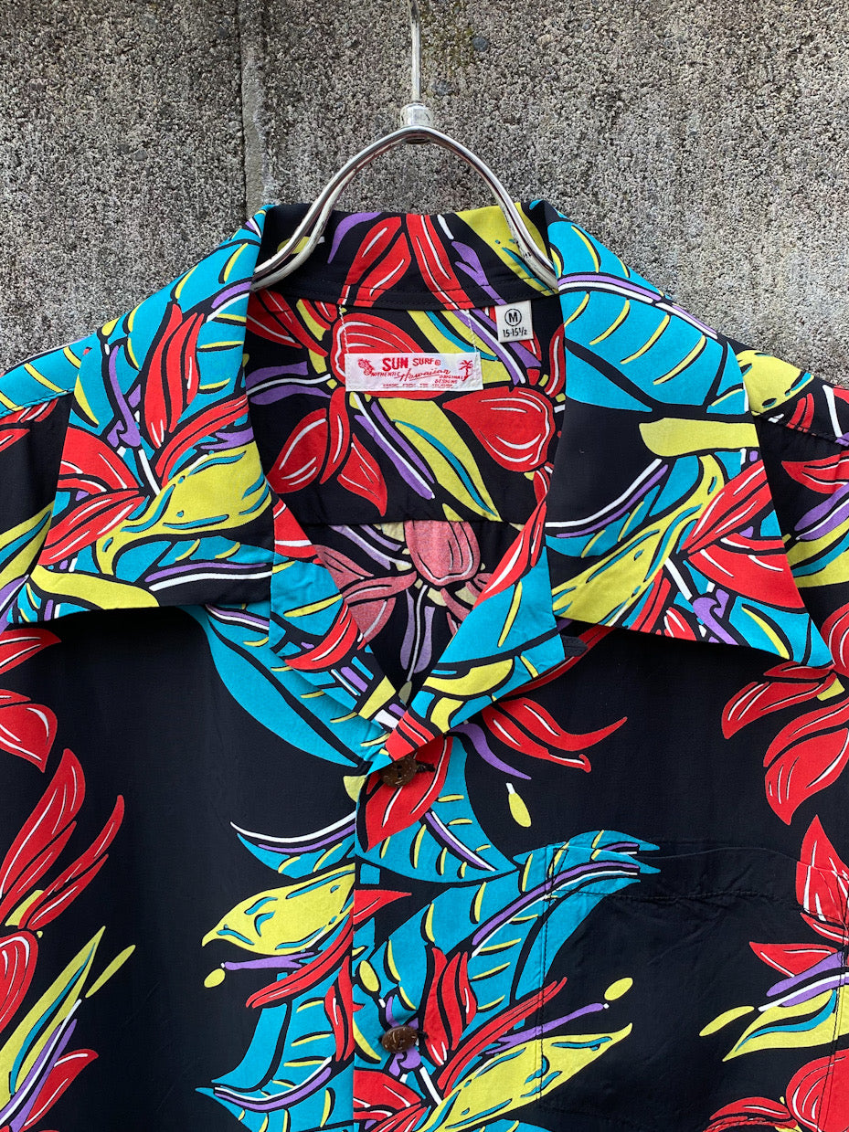 RAYON HAWAIIAN SHIRT
"BIRD OF PARADISE"