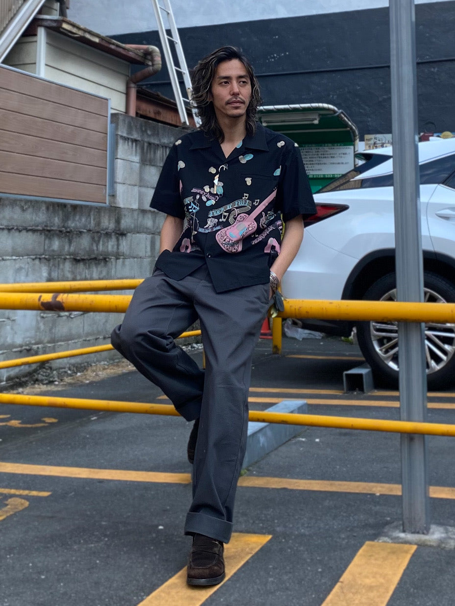 COTTON TYPEWRITER OPEN SHIRT "ROCK'N'ROLL GUITAR"