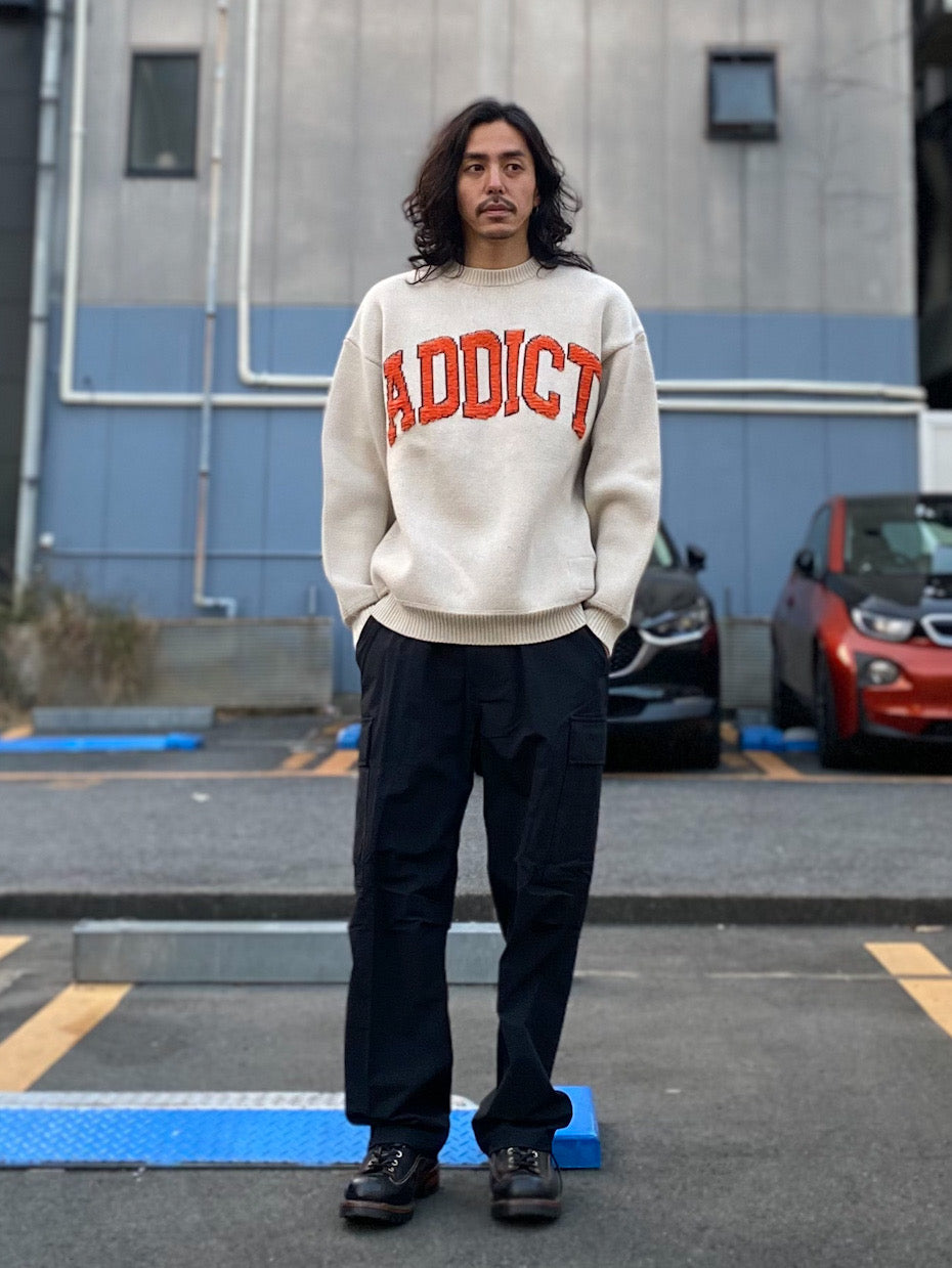 college logo looose crewneck knit