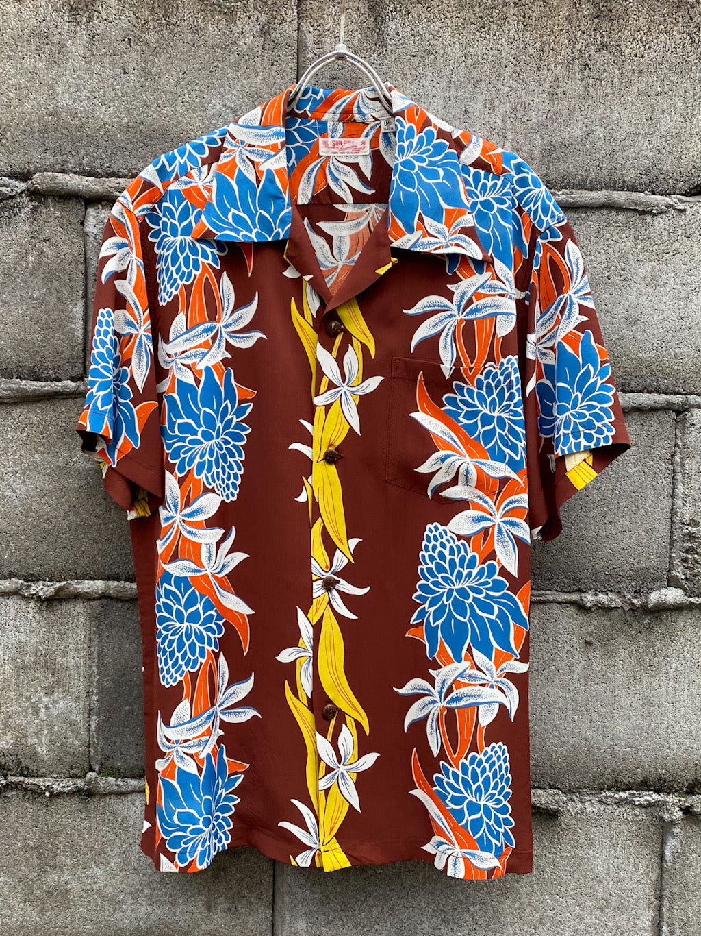 BLOOMS OF TORCH FLOWER” S/S RAYON HAWAIIAN SHIRT