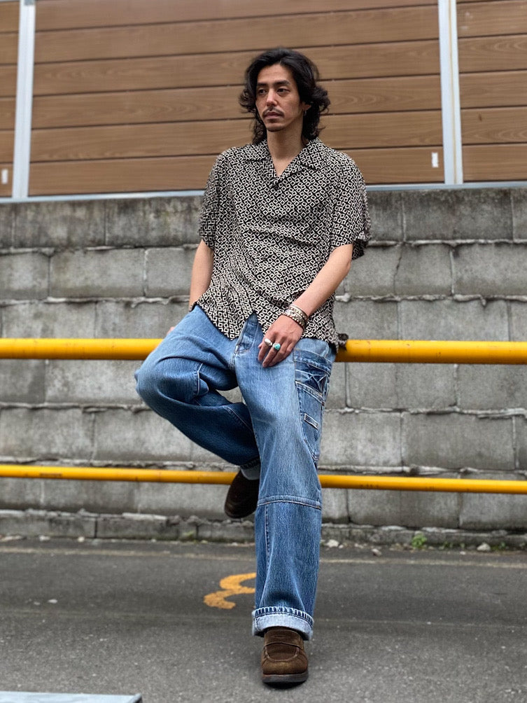 レーヨンショートスリーブシャツ
