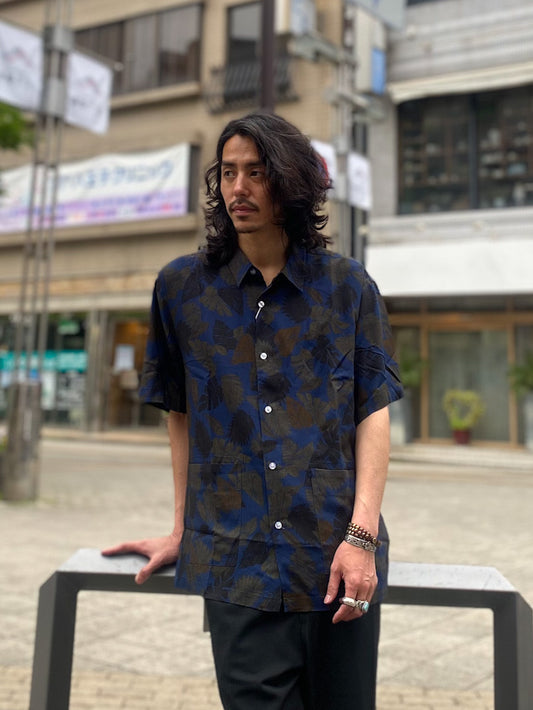 パターンレーヨンショートスリーブシャツ