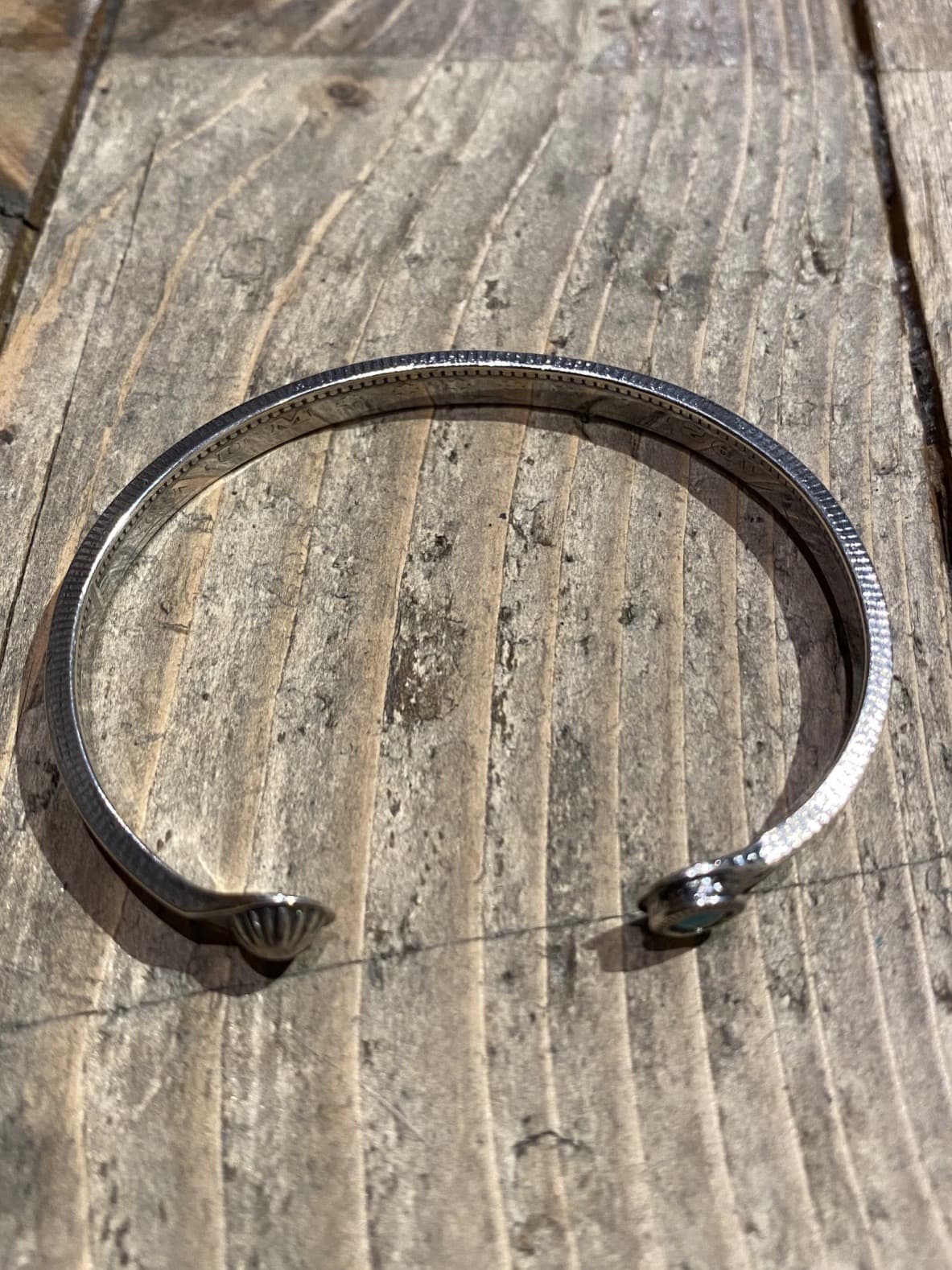 Morgan Dollar Bangle Slim / TURQUOISE & MINI CONCHA