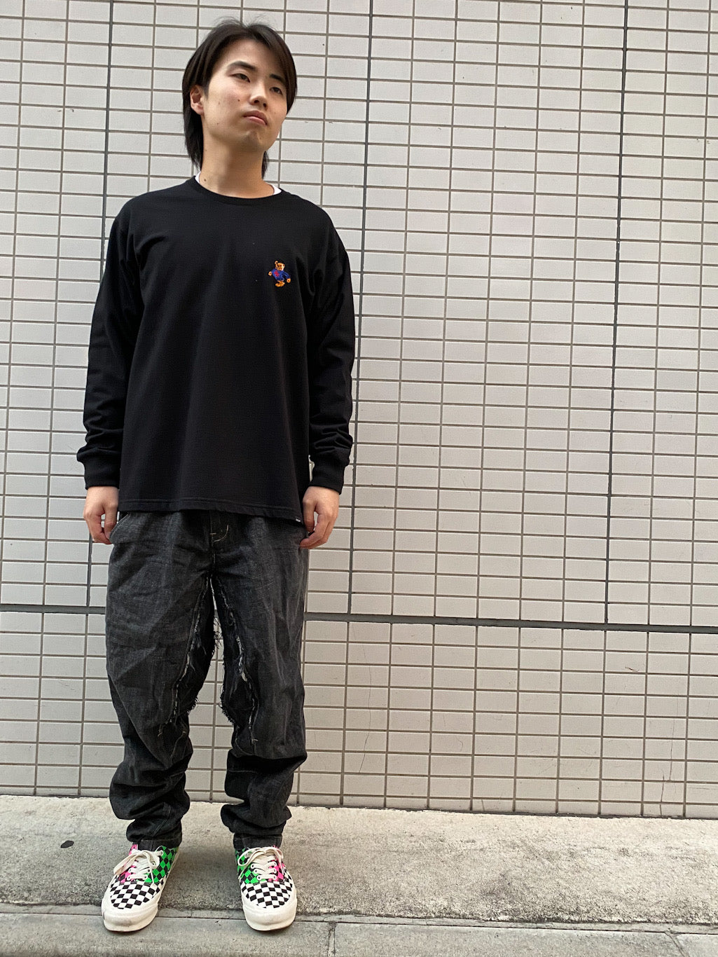 ワンポイント刺繍ロングスリーブT