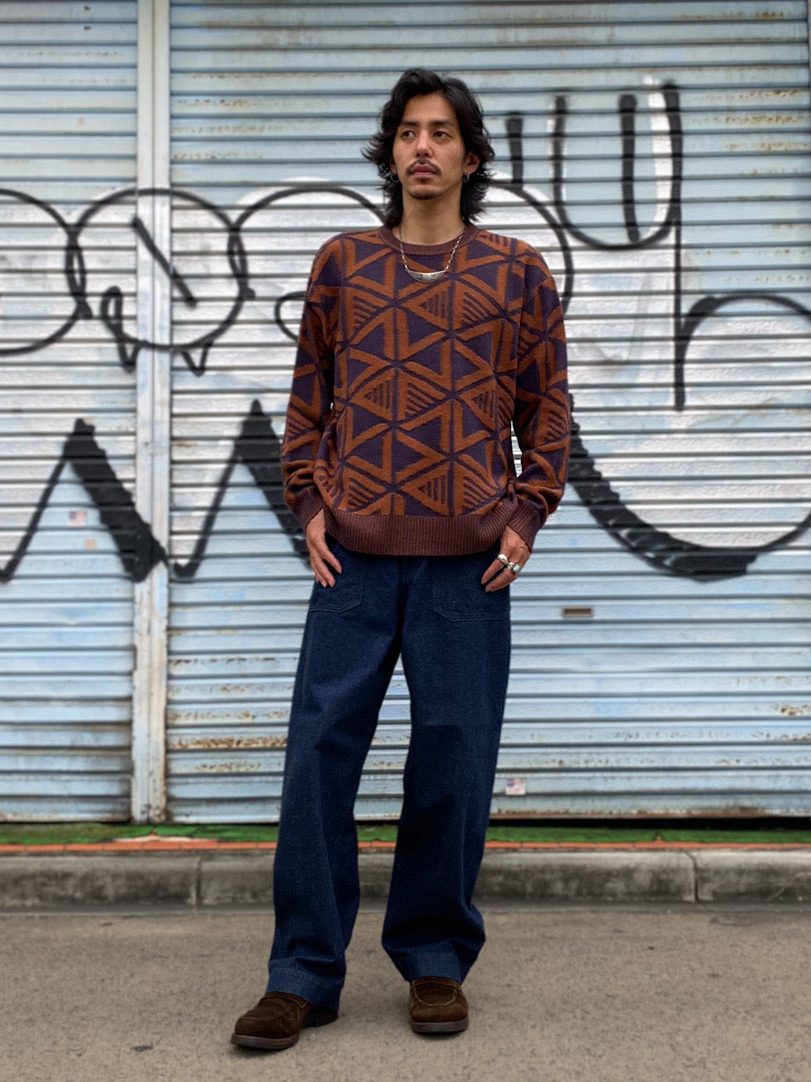 Jacquard knit crewる