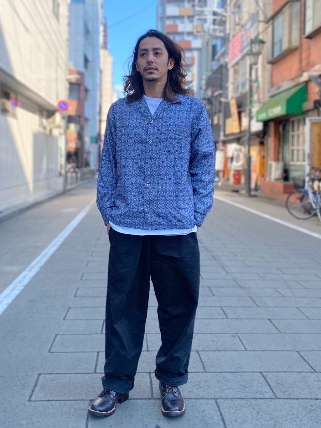 バティック柄オープンカラーシャツ
