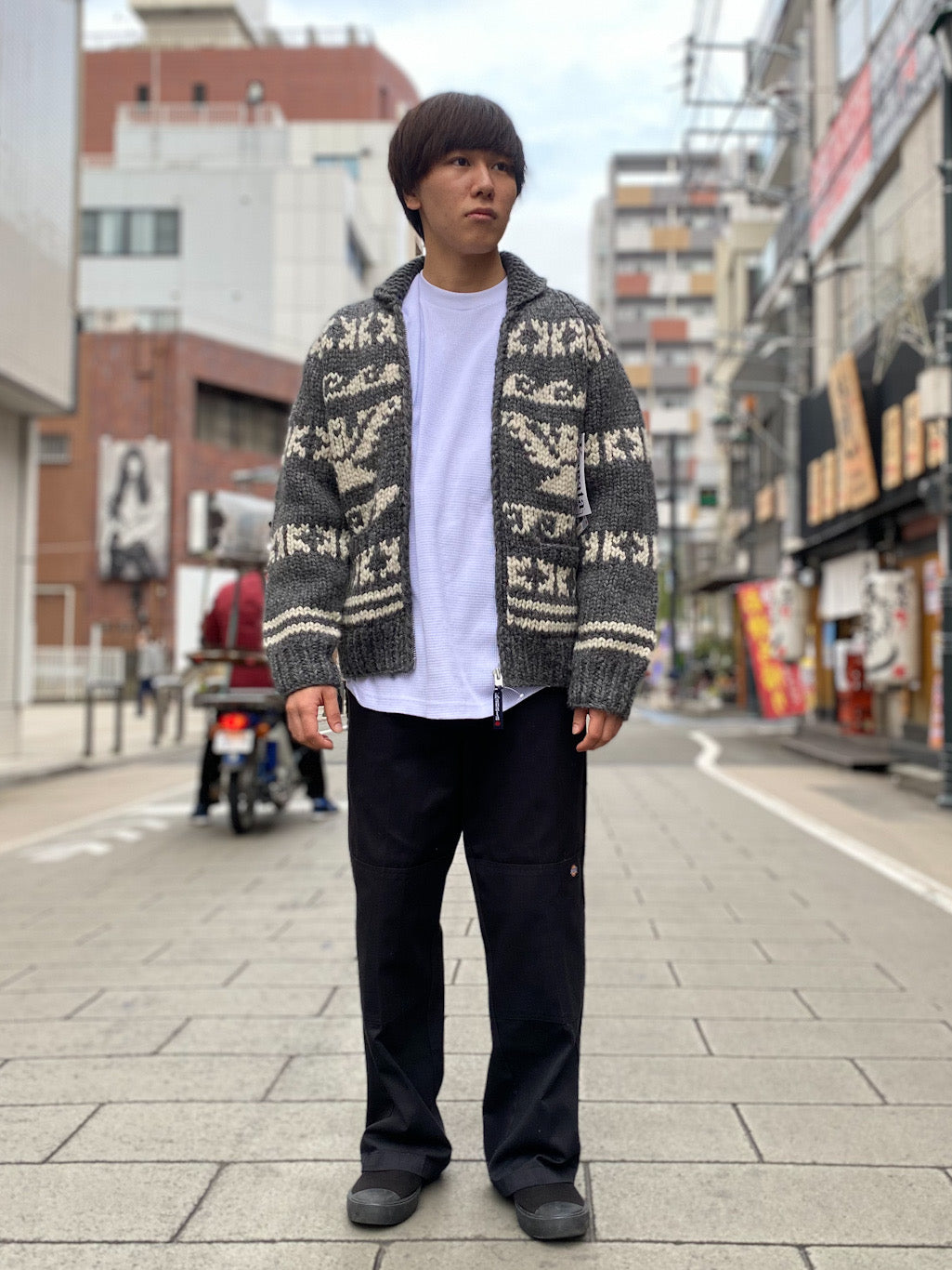カウチンセーター