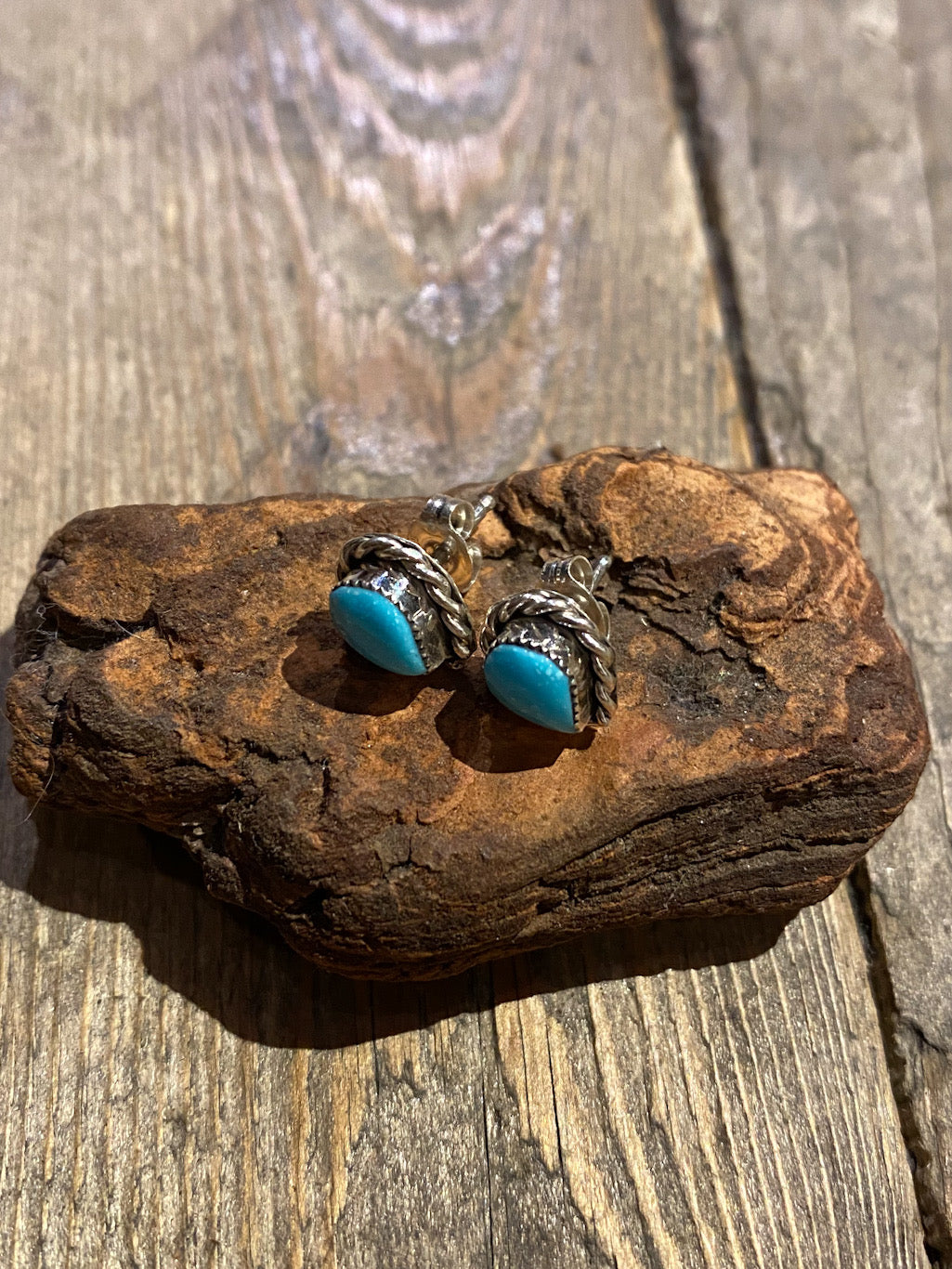 NAVAJO ナバホ ティアドロップターコイズピアス