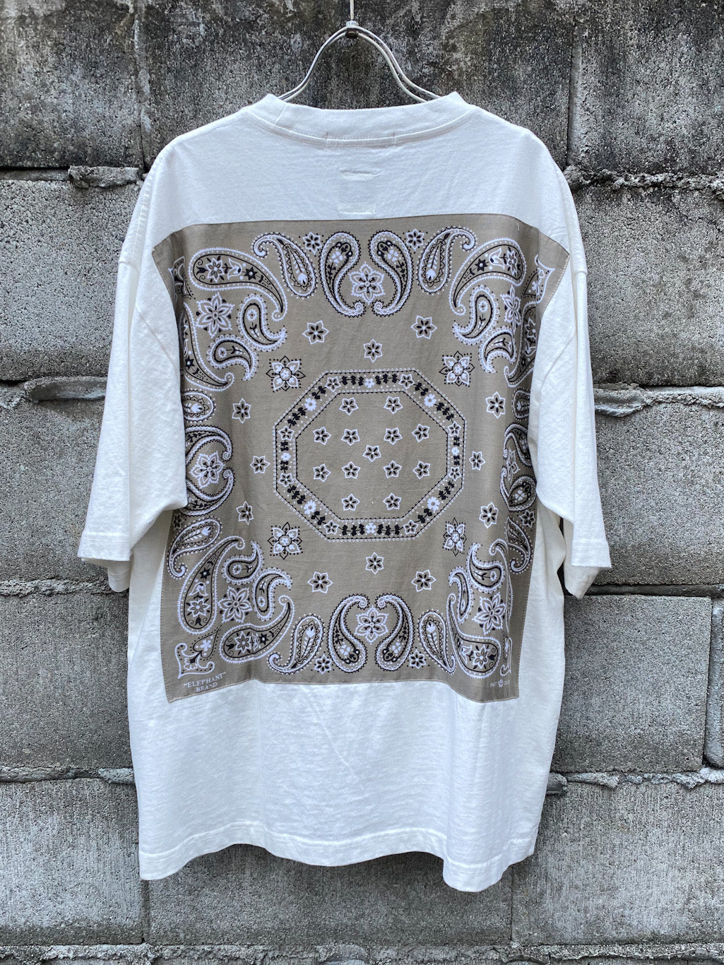 バックバンダナTシャツ