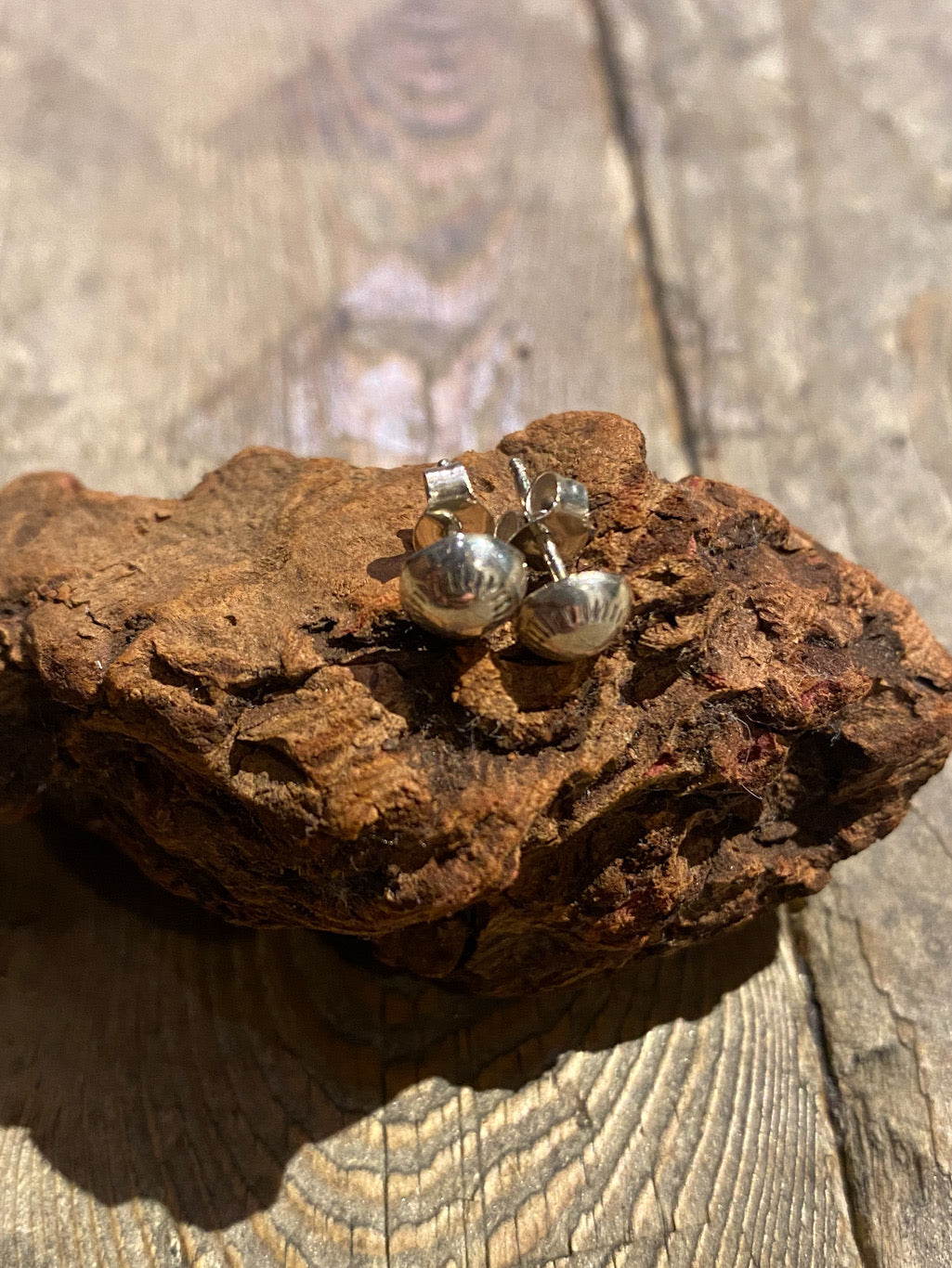 NAVAJO コンチョピアス