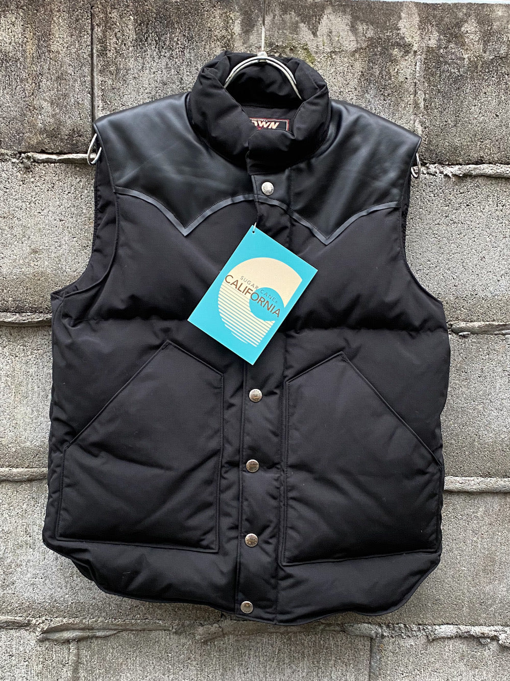 LEATHER YOKE T/C DOWN VEST