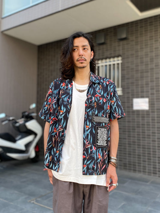 ボタニカルオープンカラーシャツ