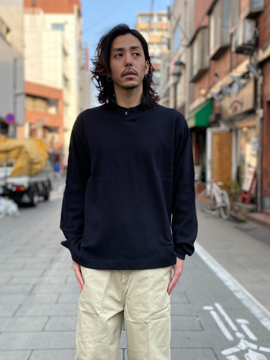 ワッフルヘンリーロングスリーブTシャツ
