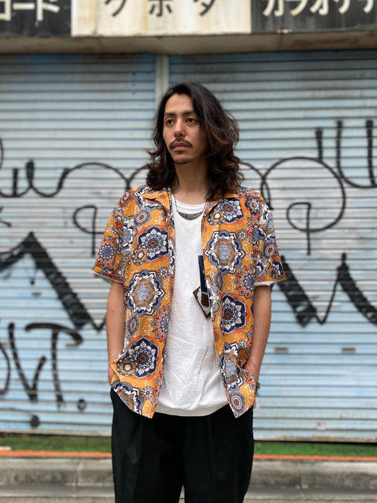 トロピカルオープンカラーシャツ