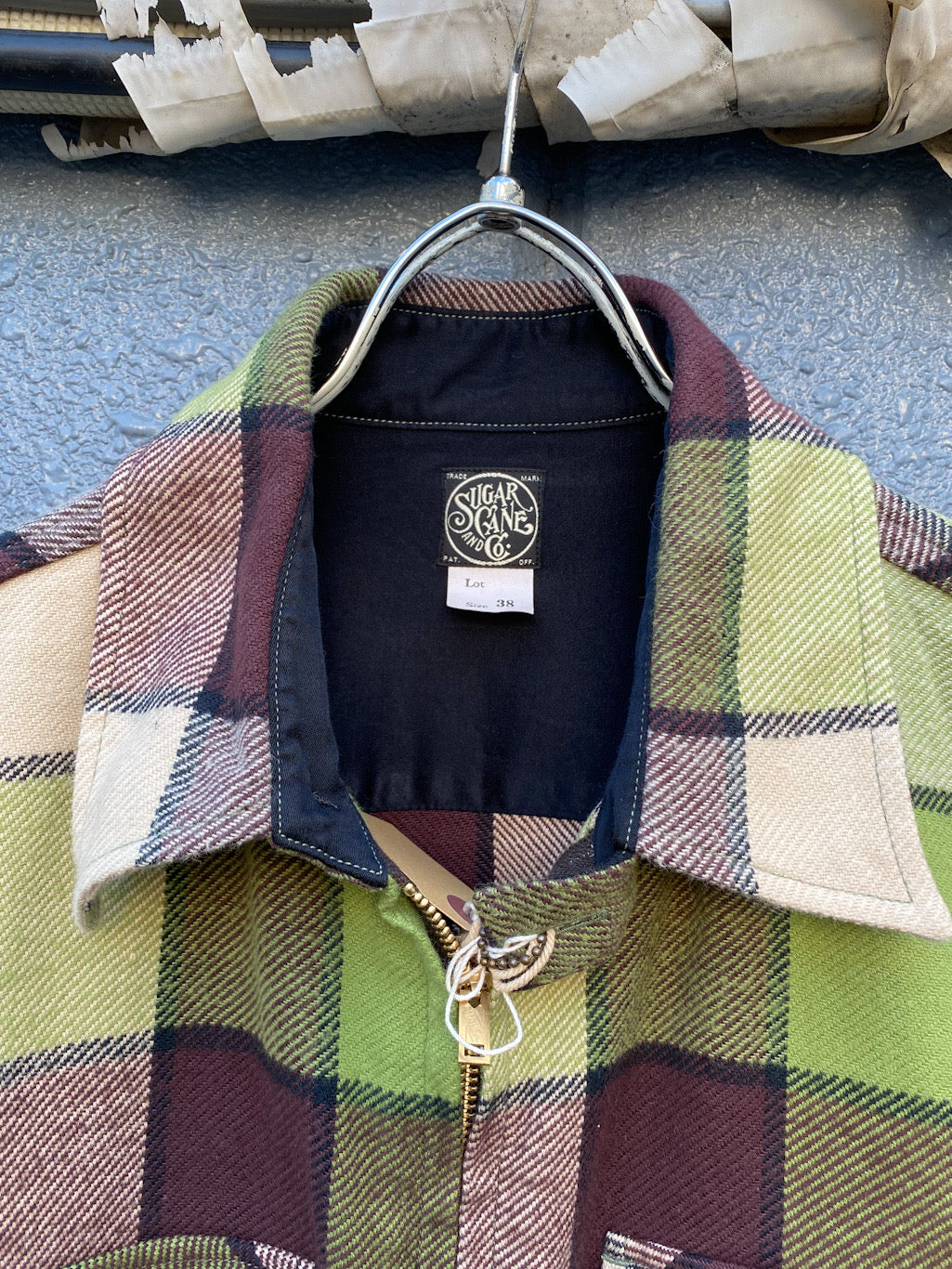 8.5oz. WINDOW CHECK ZIP SHIRT
