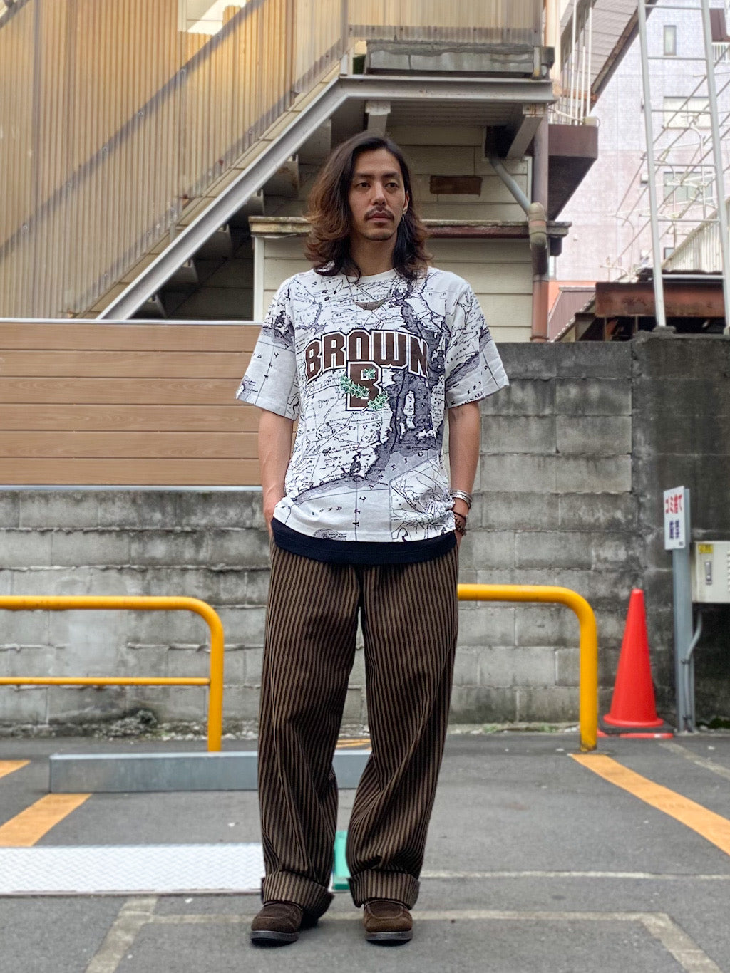 マップカレッジTシャツ ブラウン大学