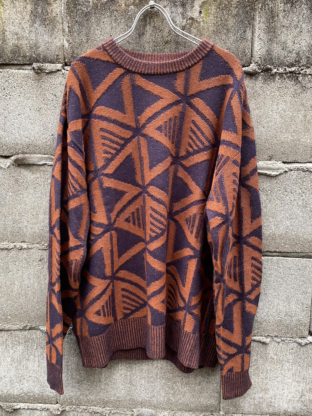 Jacquard knit crewる