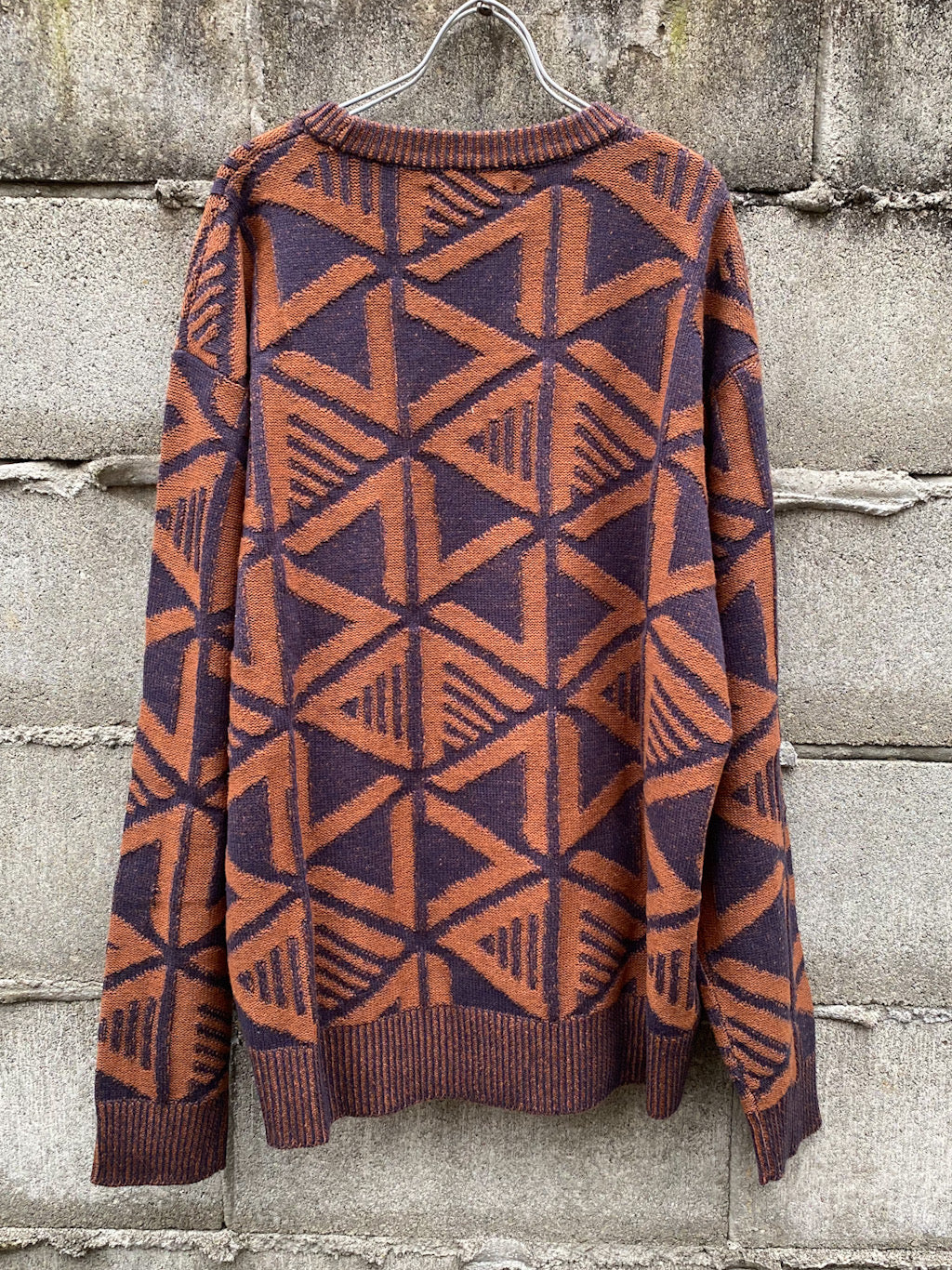Jacquard knit crewる