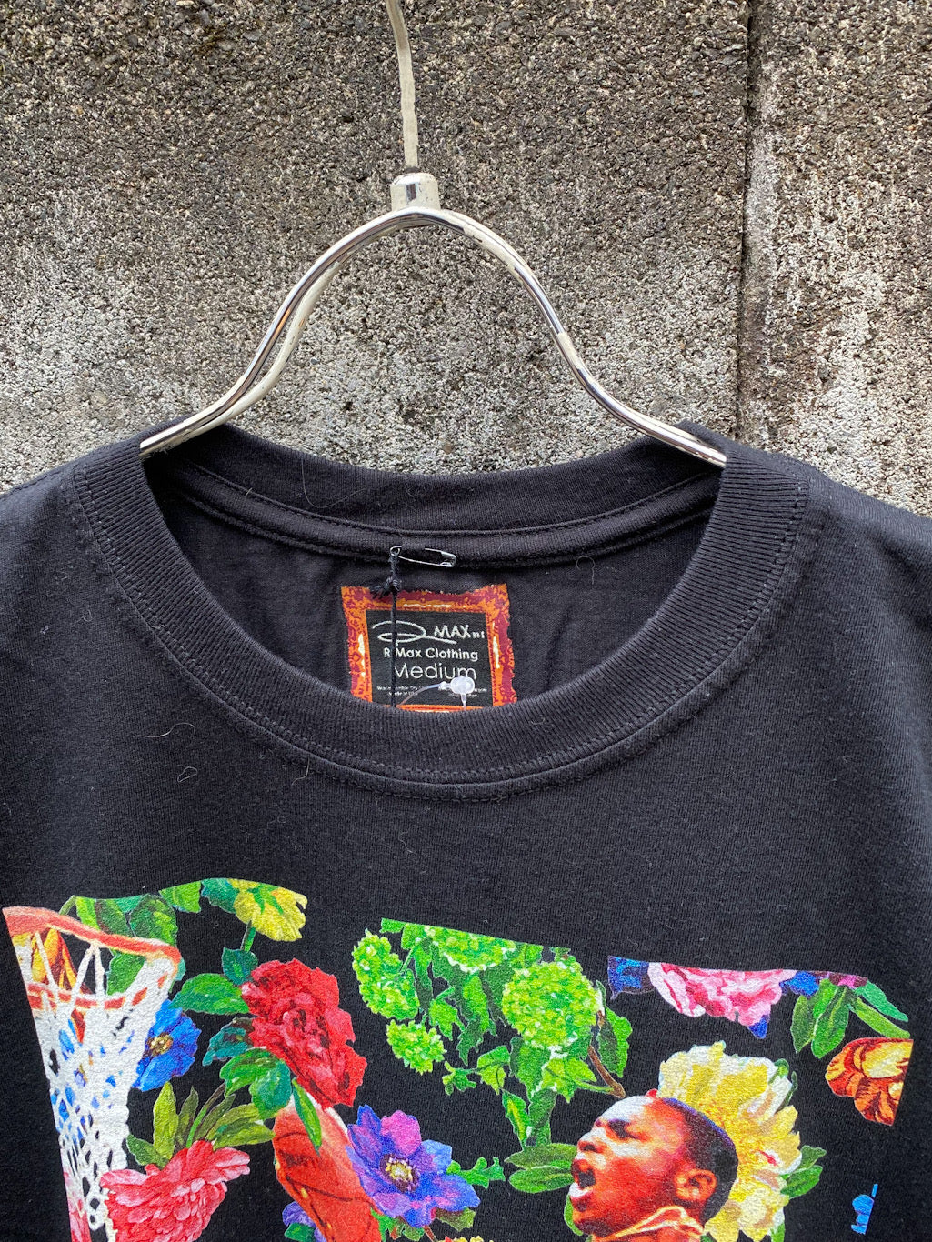 ジョーダンフラワーグラフィックTシャツ
