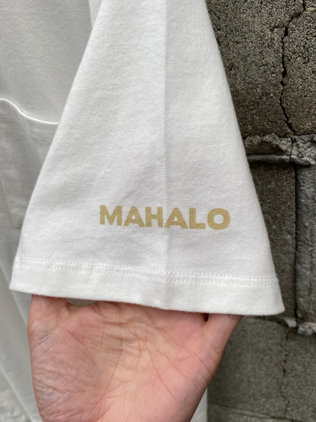 ポケット付きTシャツ MAHALO