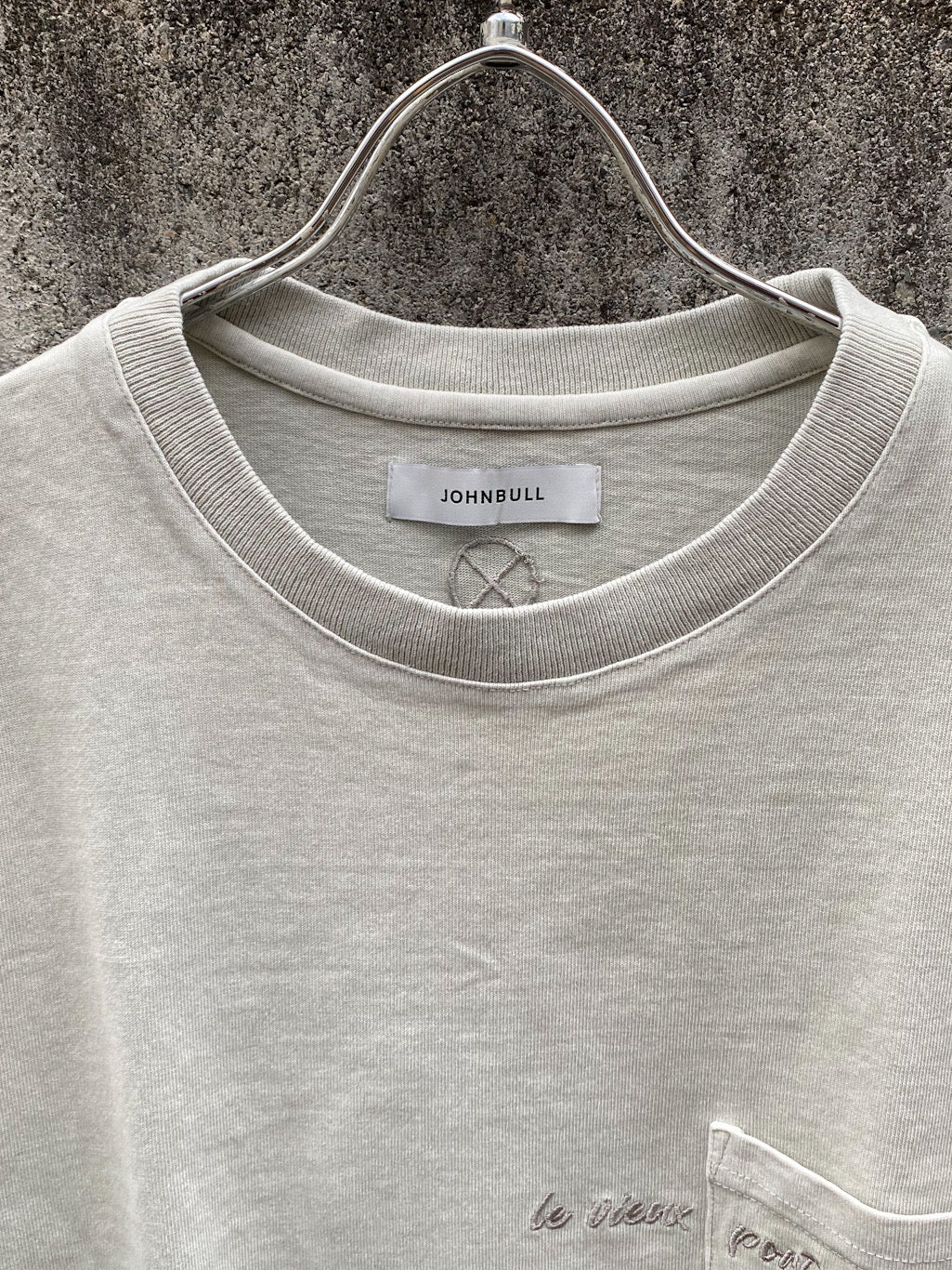 ピグメントダイTシャツ