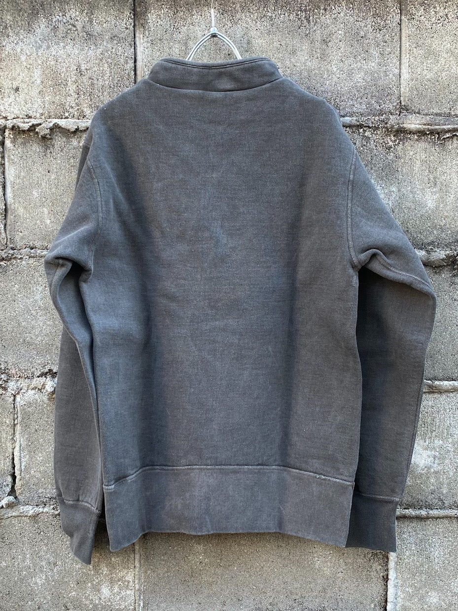 COZUN High Neck Concho Sweatshirt