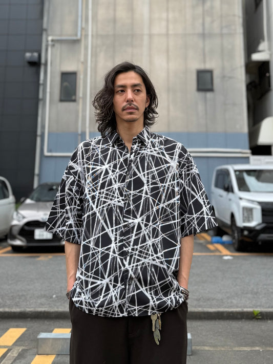 「丹後」レーヨンライク ピーチファイユ ネオンパターン レギュラーカラー ハーフスリーブシャツ