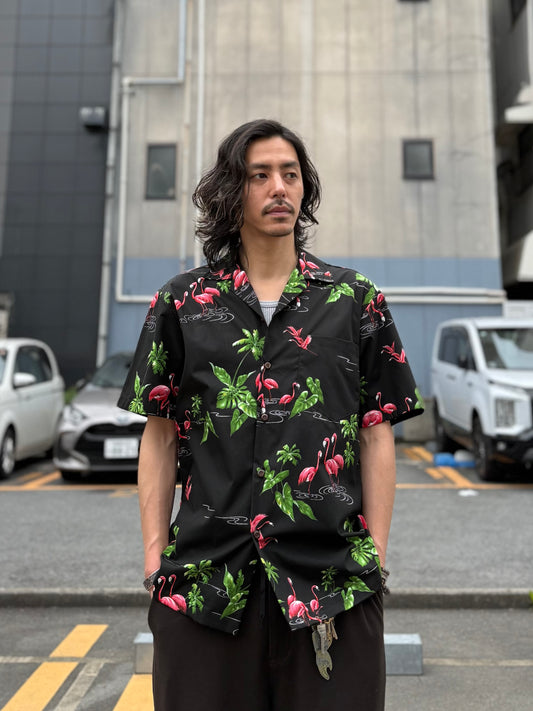 FLAMINGO BLACK HAWAIIAN SHIRT